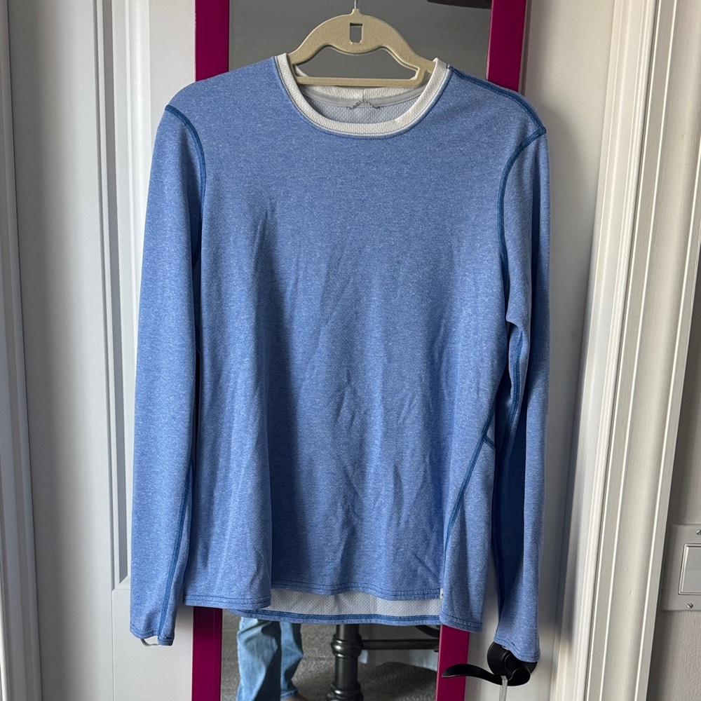 Patagonia Women's Sky Blue Long Sleeve Tee Baselayer